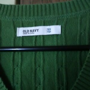 Green Vneck sweater